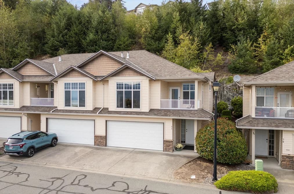 71 8590 SUNRISE DRIVE, Chilliwack, BC — Residential for Sale - Main Photo