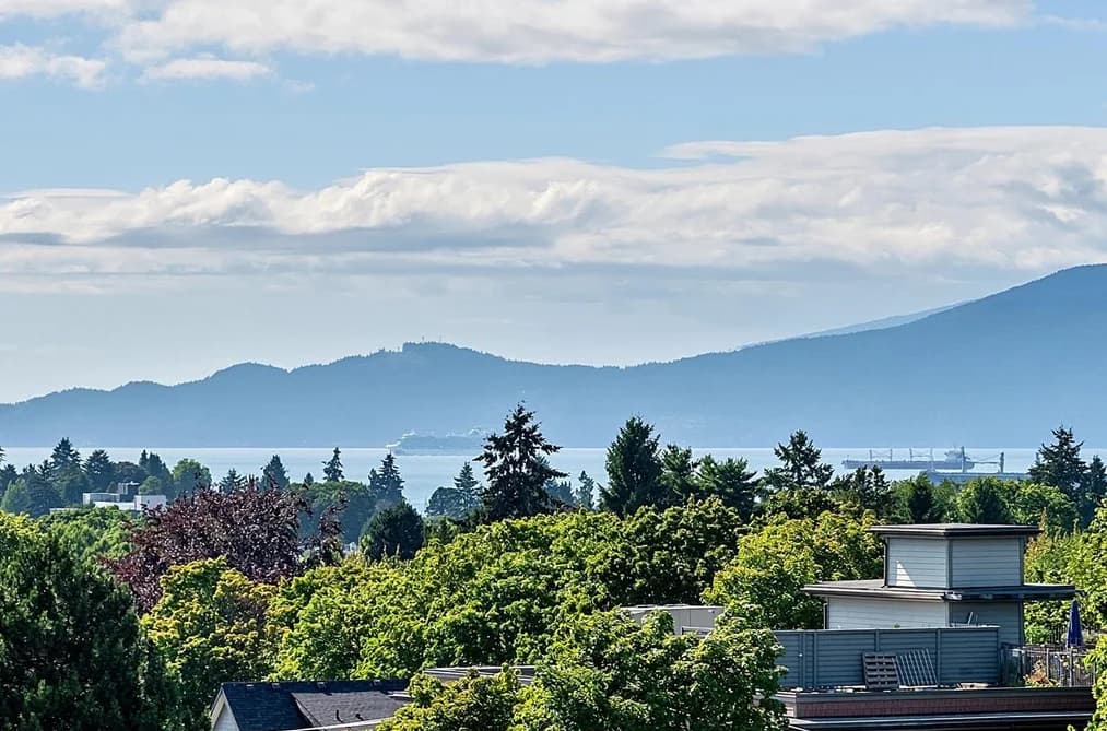 710 2228 W BROADWAY, Vancouver, BC — Residential for Sale - Main Photo
