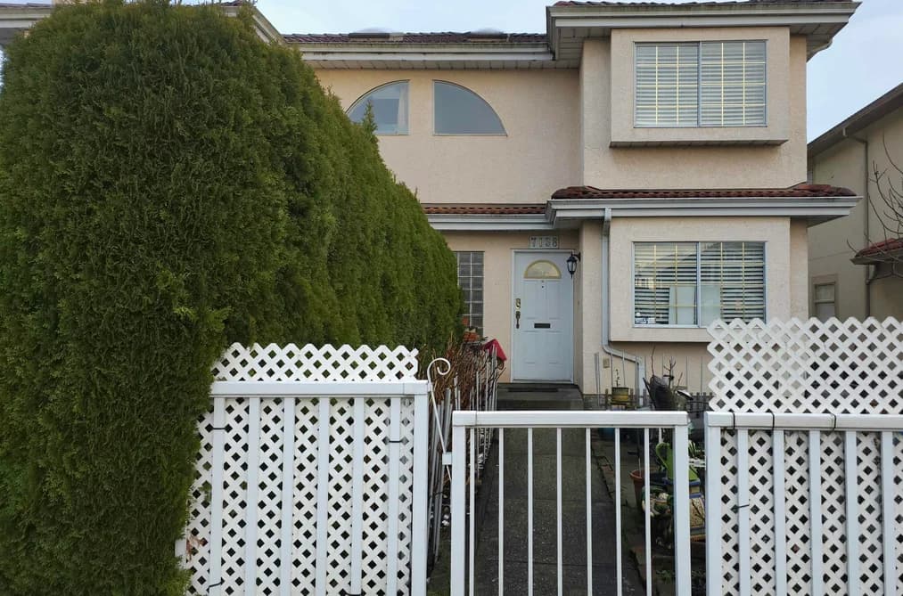7138 FRASER STREET, Vancouver, BC — Residential for Sale - Photo 2