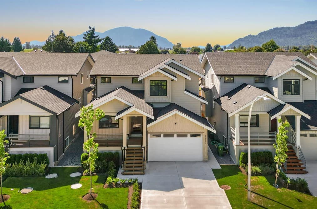 7139 ELWOOD DRIVE, Chilliwack, BC — Residential for Sale - Main Photo