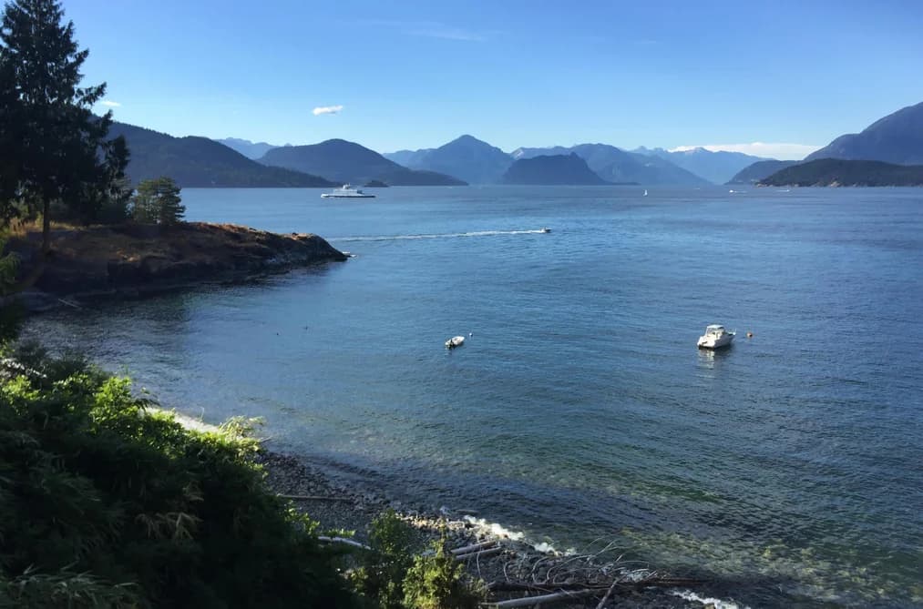 7145 CLIFF ROAD, West Vancouver, BC — Residential for Sale - Main Photo