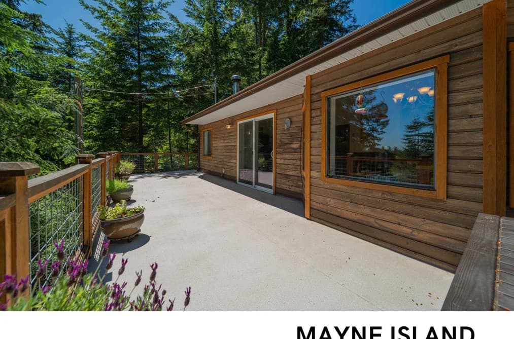 715 FERNHILL ROAD, Mayne Island, BC — Residential for Sale - Main Photo