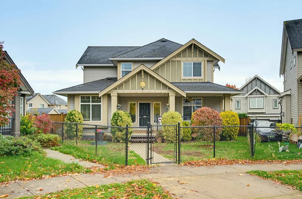 7152 195A Avenue, Surrey, BC - MLS: R3179906 - Photo 2 7152 195A Avenue, Surrey, BC - MLS: R3179906 - Photo 2