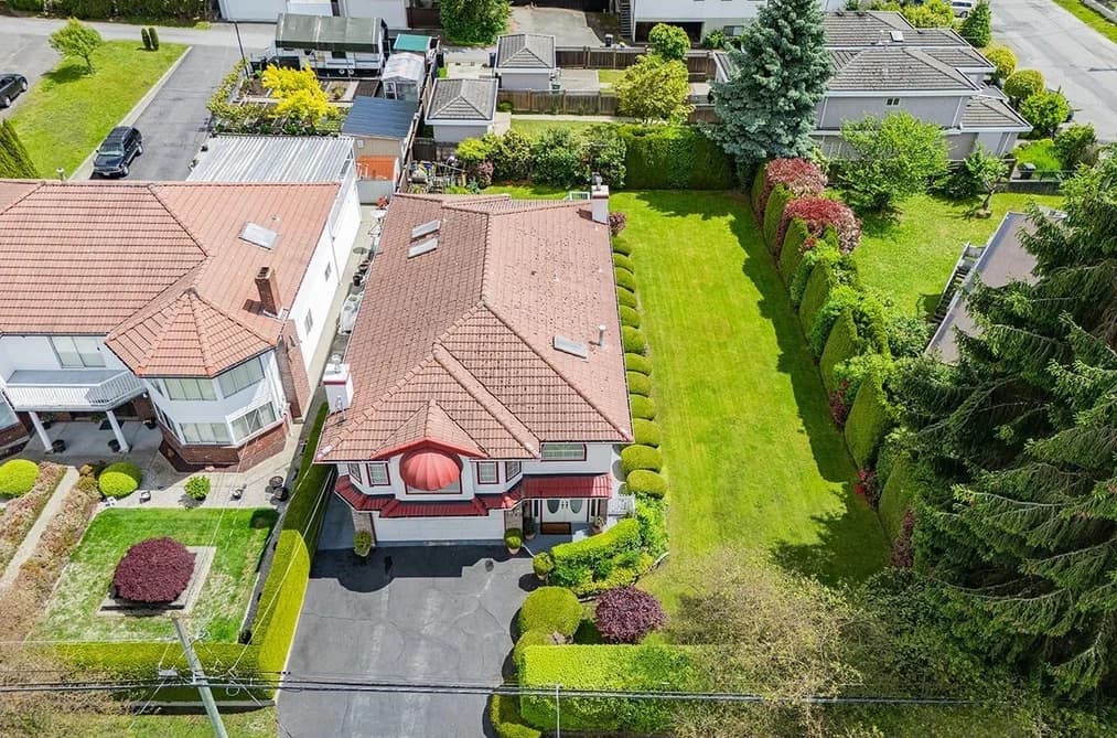 7168 SUSSEX AVENUE, Burnaby, BC — Residential for Sale - Photo 2