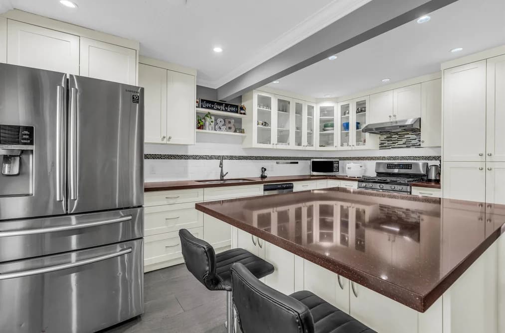 7170 HECATE PLACE, Vancouver, BC — Residential for Sale - Photo 2