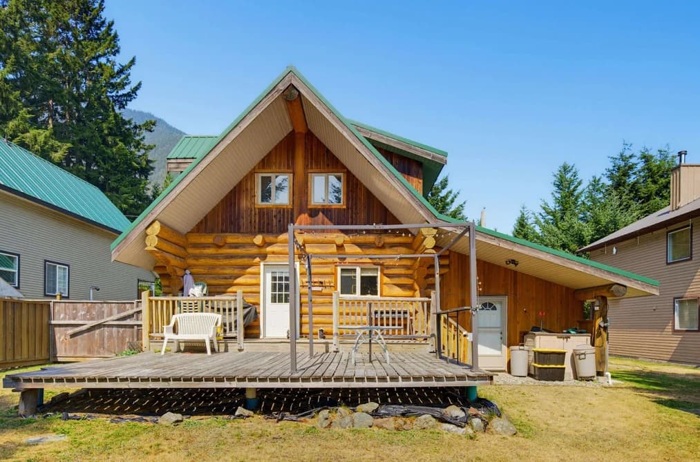 71788 MEADOW ROAD, Sunshine Valley, BC — Residential for Sale - Photo 2