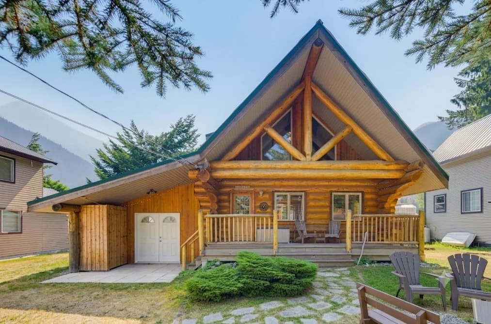 71788 MEADOW ROAD, Sunshine Valley, BC — Residential for Sale - Photo 2