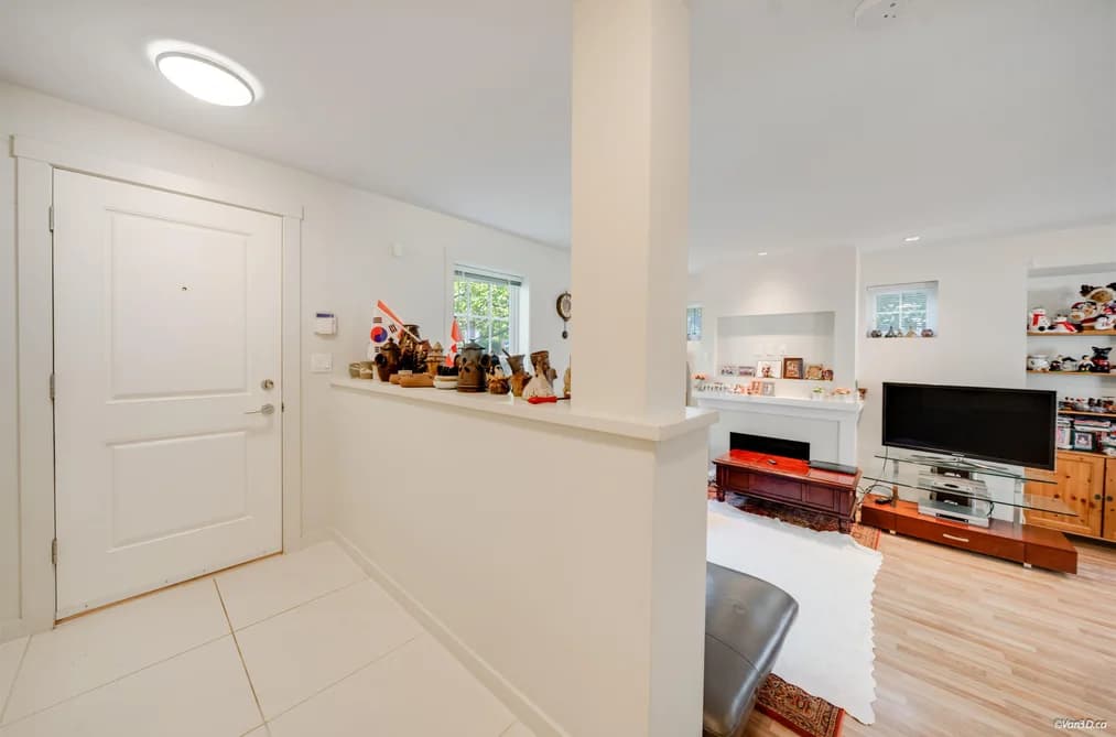 72 688 EDGAR AVENUE, Coquitlam, BC — Residential for Sale - Photo 2