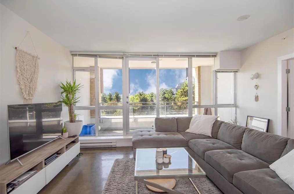 720 221 UNION STREET, Vancouver, BC — Residential for Sale - Photo 2