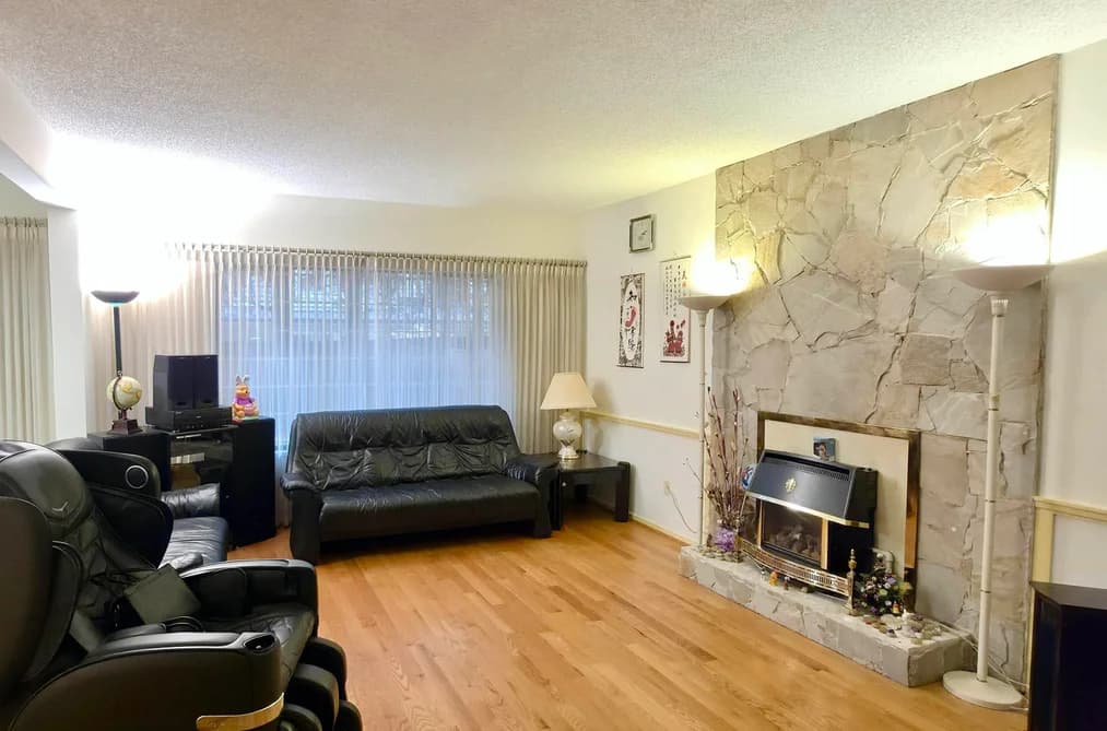7209 BRIDLEWOOD COURT, Burnaby, BC — Residential for Sale - Photo 2
