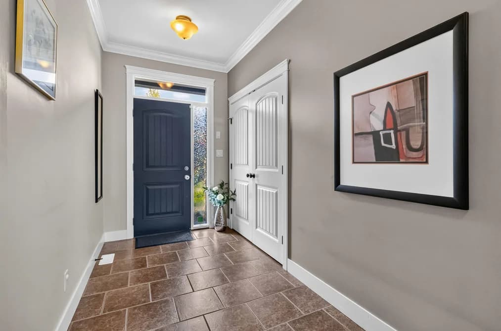 7250 MARBLE HILL ROAD, Chilliwack, BC — Residential for Sale - Photo 2
