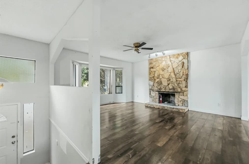 7258 140A STREET, Surrey, BC — Residential for Sale - Photo 2