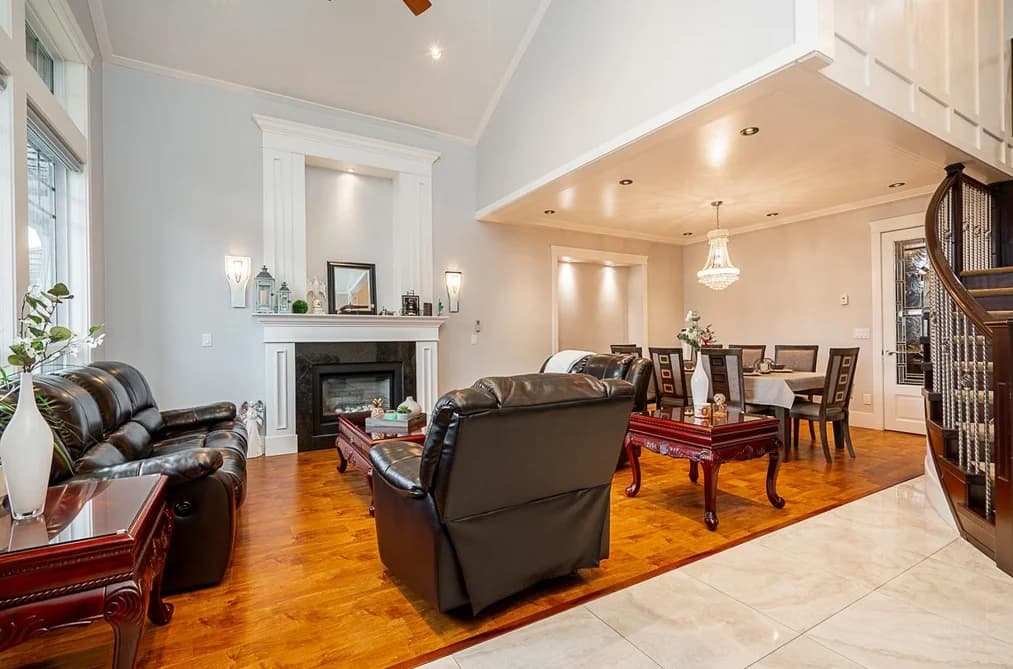 7273 149 STREET, Surrey, BC — Residential for Sale - Photo 2
