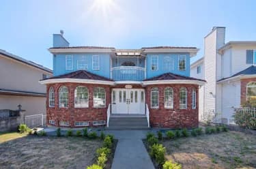 House for sale at 7275 Victoria Drive Vancouver British Columbia - MLS: R3141591