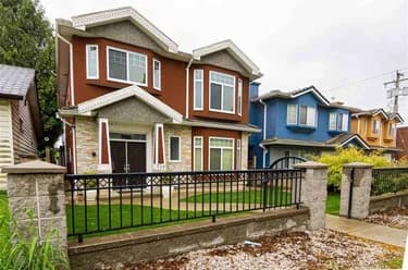 House for sale at 728 E 49th Avenue Vancouver British Columbia - MLS: R3133989