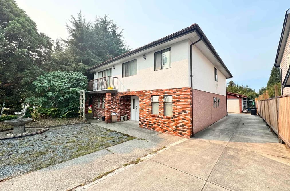 7295 SUSSEX AVENUE, Burnaby, BC — Residential for Sale - Photo 2