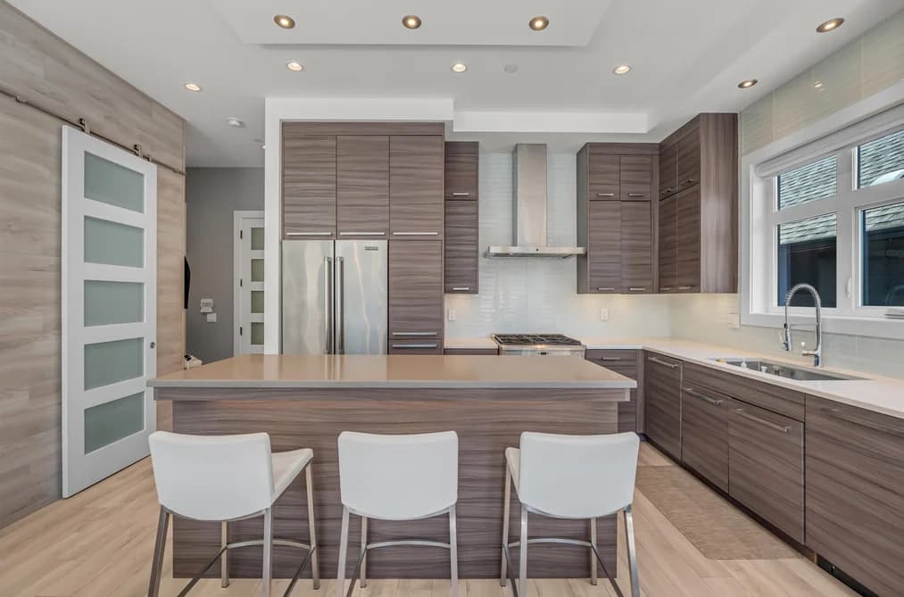 730 E 11TH AVENUE, Vancouver, BC — Residential for Sale - Photo 2