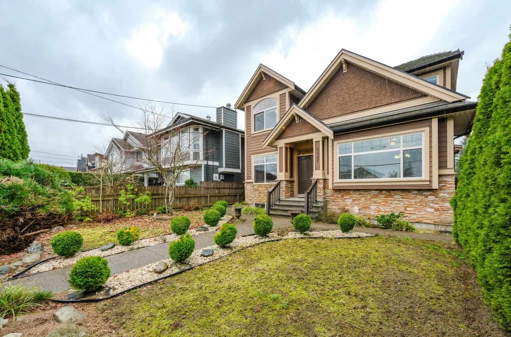 7307 2ND STREET, Burnaby, BC — Residential for Sale - Photo 2