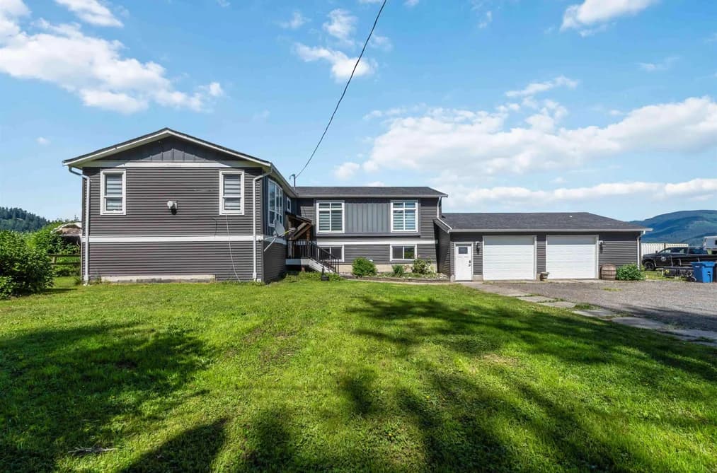 7310 KELLEHER STREET, Abbotsford, BC — Residential for Sale - Photo 2