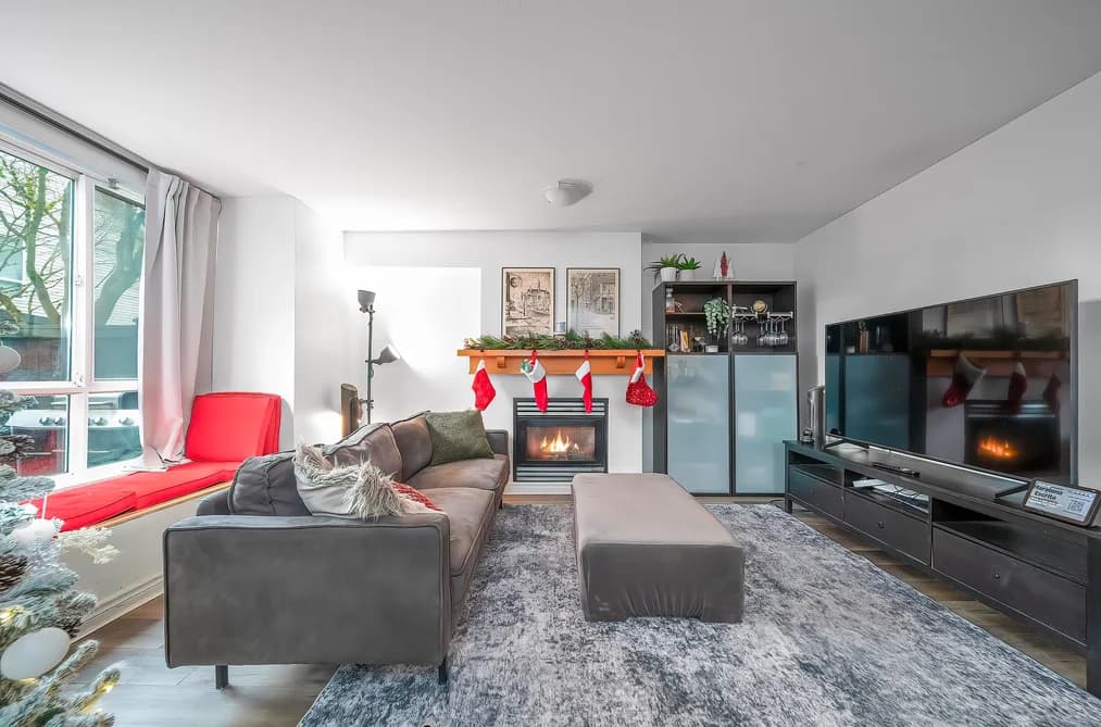7313 MAGNOLIA TERRACE, Burnaby, BC — Residential for Sale - Photo 2