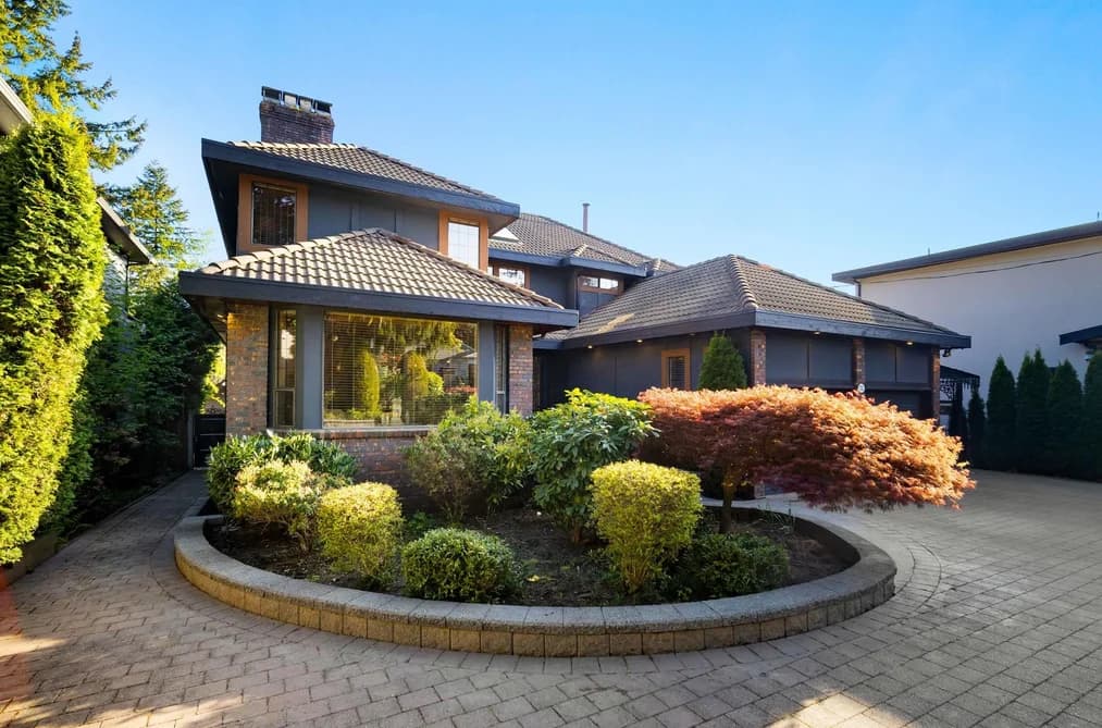 732 ROCHESTER AVENUE, Coquitlam, BC — Residential for Sale - Photo 2