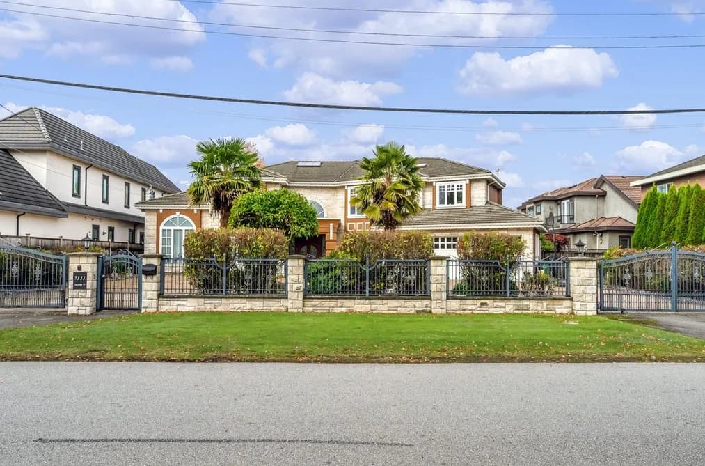 7351 GRANDY ROAD, Richmond, BC — Residential for Sale - Photo 2