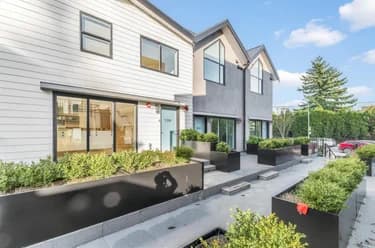 Townhouse for sale at 7353 Oak Street Vancouver British Columbia - MLS: R3080025