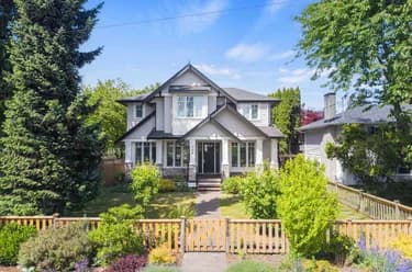 House for sale at 738 E 13th Street North Vancouver British Columbia - MLS: R3146020