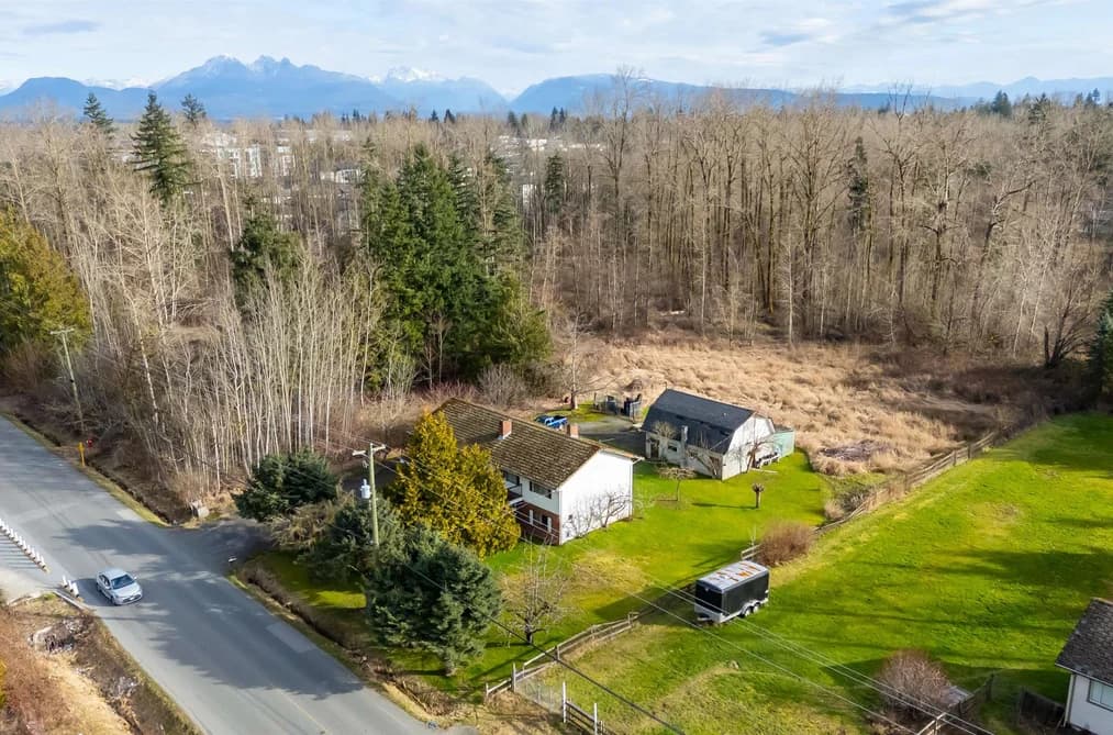 7380 198B STREET, Langley, BC — Residential for Sale - Photo 2