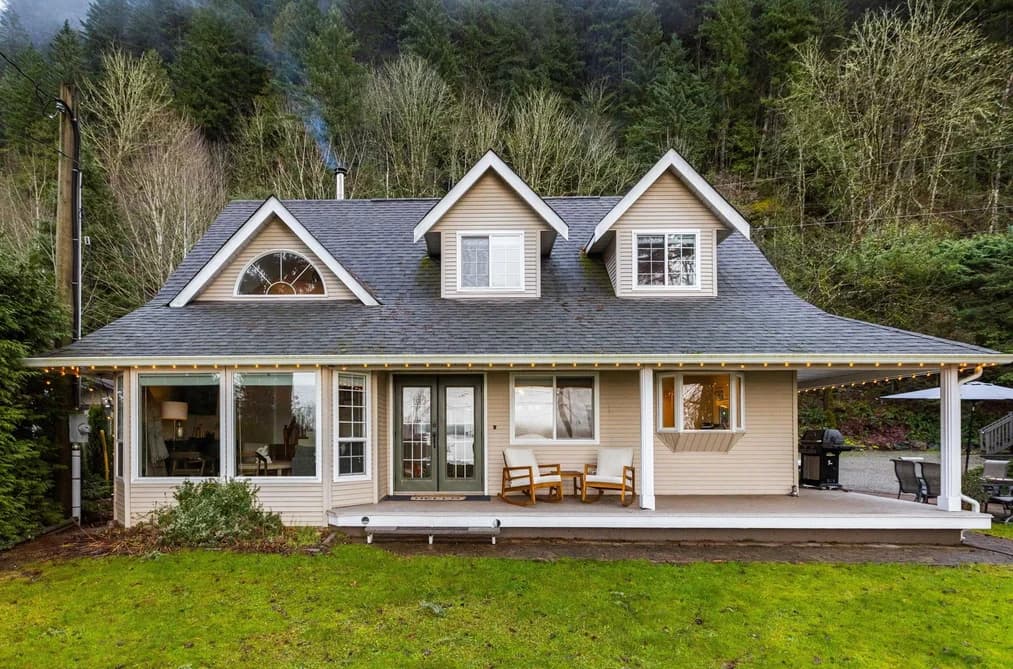 7388 ROCKWELL PLACE, Harrison Hot Springs, BC — Residential for Sale - Photo 2