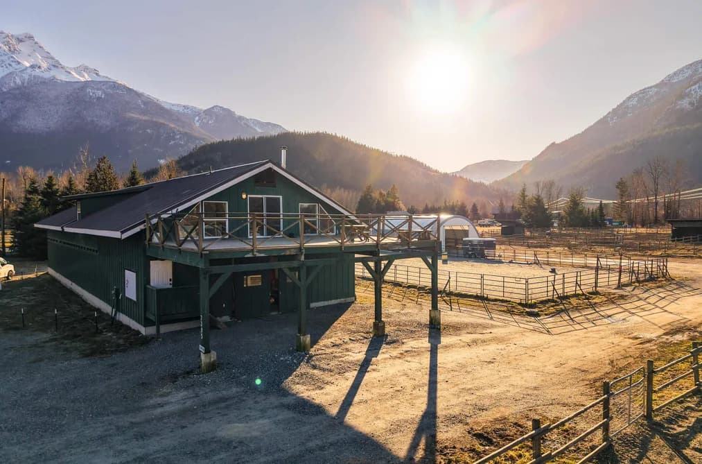 7395 CLOVER ROAD, Pemberton, BC — Residential for Sale - Main Photo