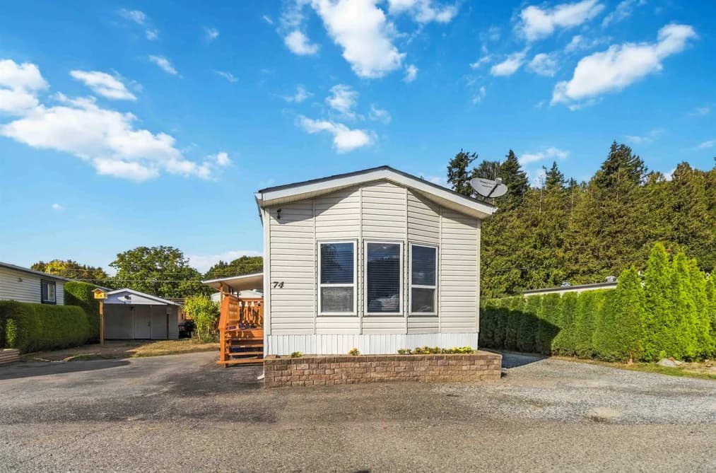 74 5742 UNSWORTH ROAD, Chilliwack, BC — Residential for Sale - Main Photo
