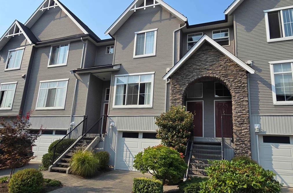 74 8881 WALTERS STREET, Chilliwack, BC — Residential for Sale - Photo 2