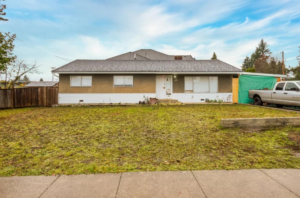 740 PORTER STREET, Coquitlam, BC — Residential for Sale - Photo 2