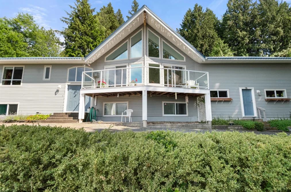 7400 MARBLE HILL ROAD, Chilliwack, BC — Residential for Sale - Main Photo