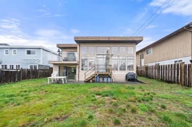 House for sale at 741 E 14th Street North Vancouver British Columbia - MLS: R3121928