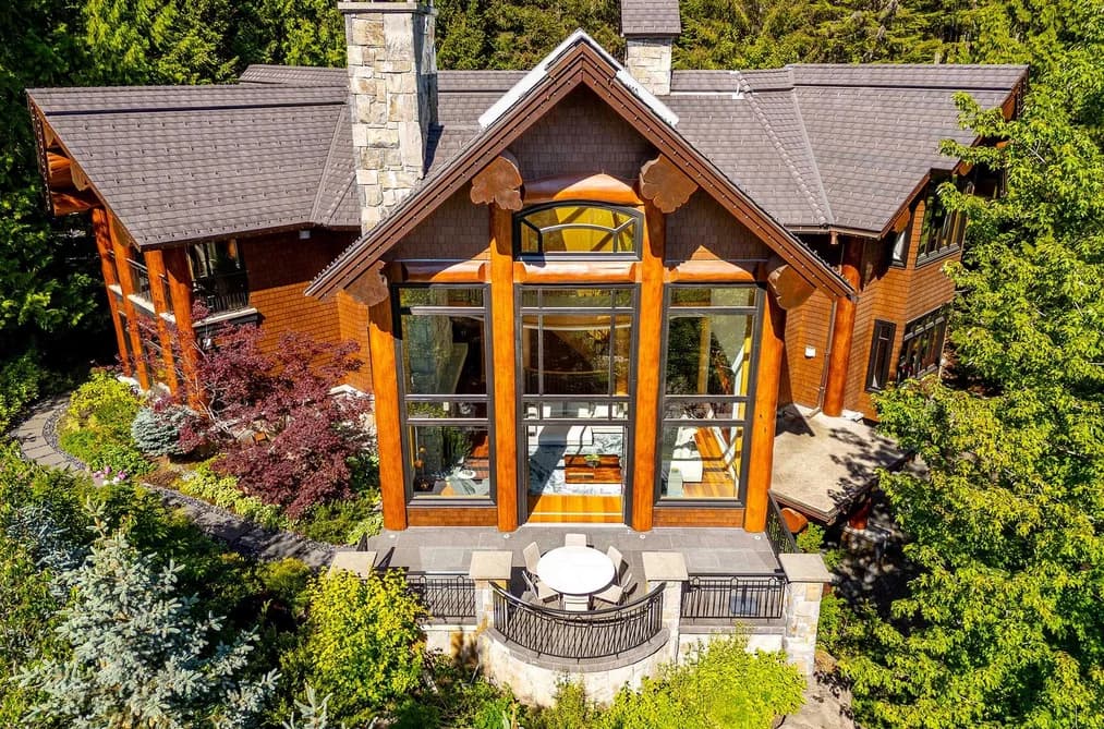 7425 TREETOP LANE, Whistler, BC — Residential for Sale - Main Photo