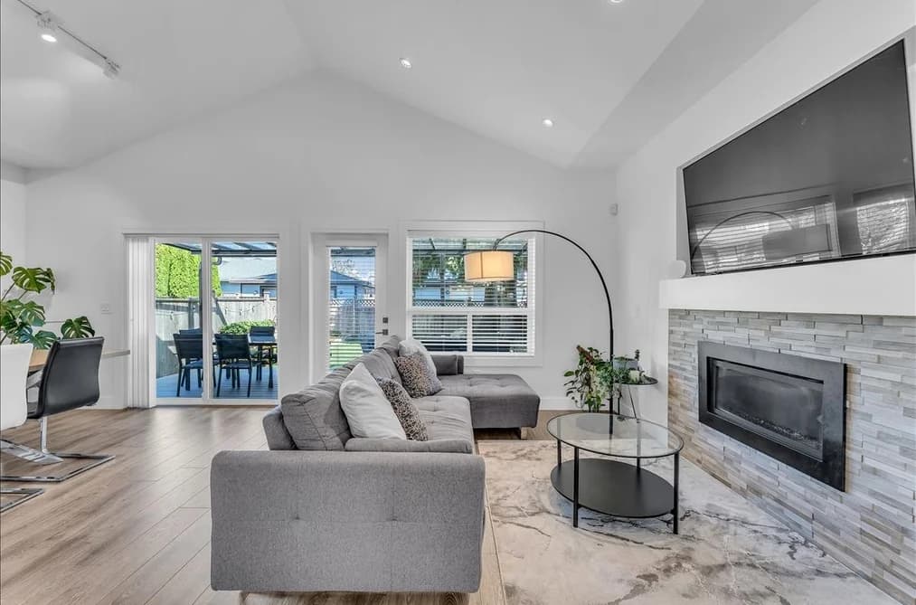 7430 CANADA WAY, Burnaby, BC — Residential for Sale - Main Photo