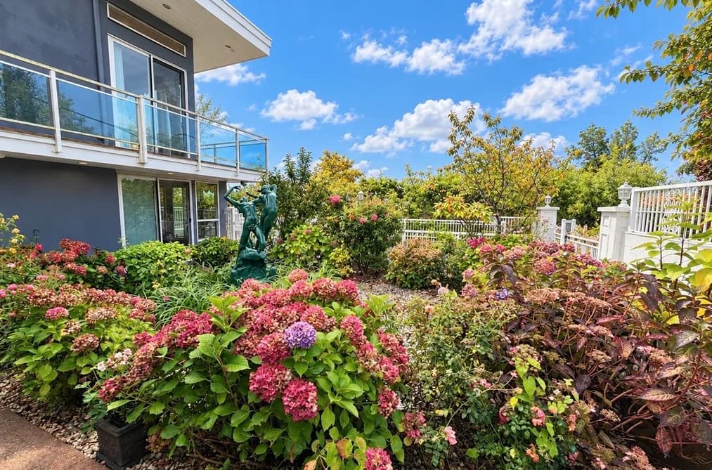 7468 CURTIS STREET, Burnaby, BC — Residential for Sale - Photo 2