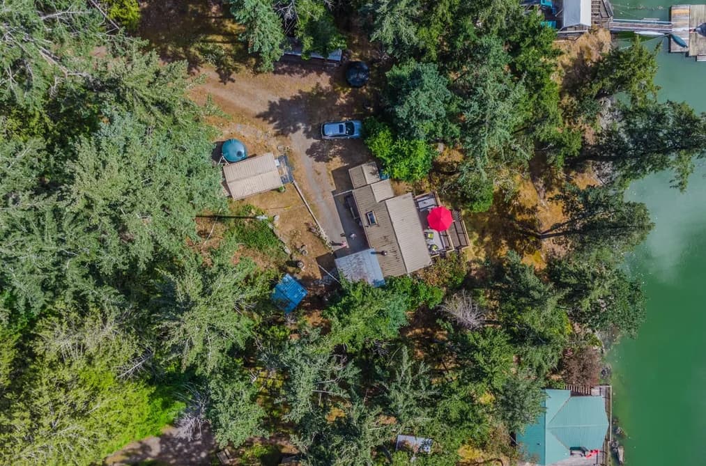 75 WHALER BAY ROAD, Galiano Island, BC — Residential for Sale - Main Photo