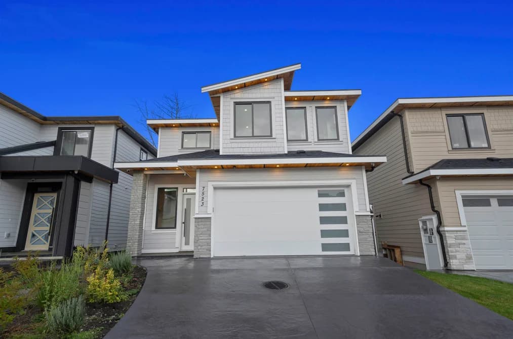 7523 205 STREET, Langley, BC — Residential for Sale - Main Photo