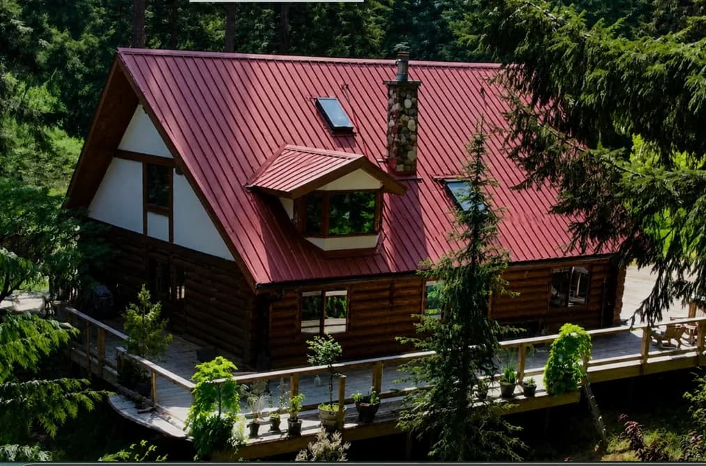 754 BURRILL ROAD, Galiano Island, BC — Residential for Sale - Main Photo