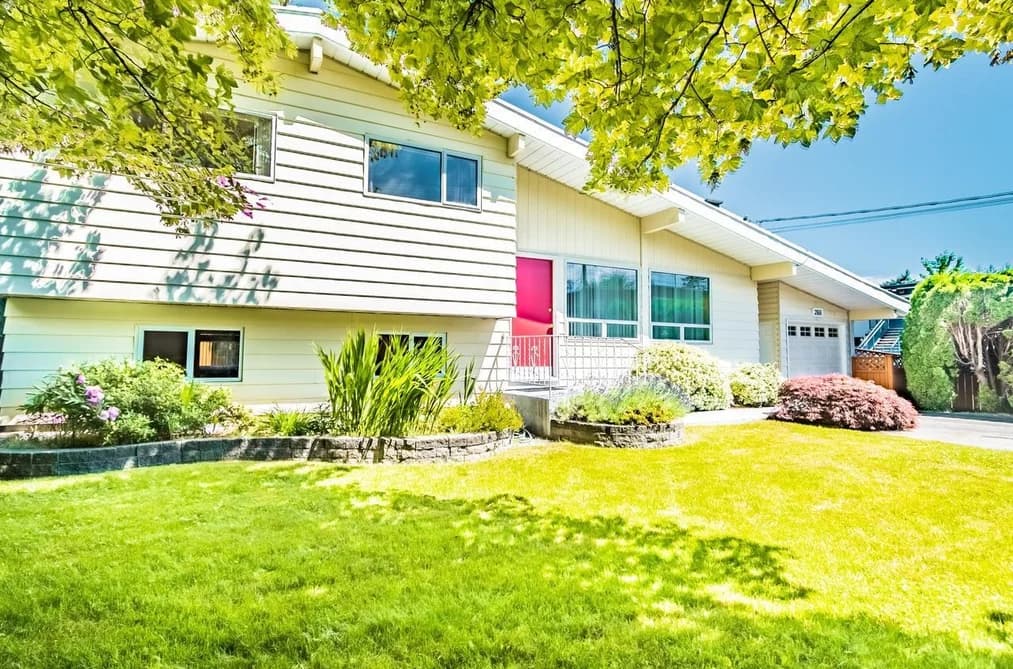 755 EGMONT AVENUE, Coquitlam, BC — Residential for Sale - Photo 2