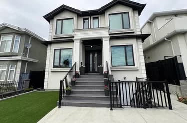 House for sale at 759 E 57th Avenue Vancouver British Columbia - MLS: R3128364