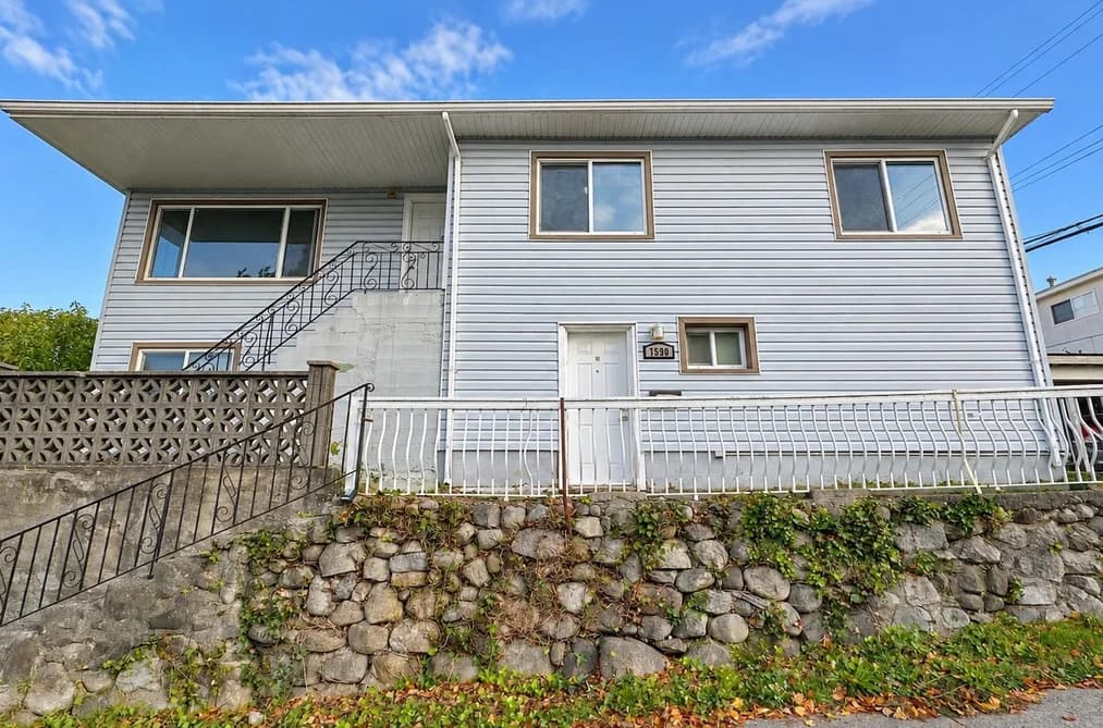 7590 FRASER STREET, Vancouver, BC — Residential for Sale - Main Photo
