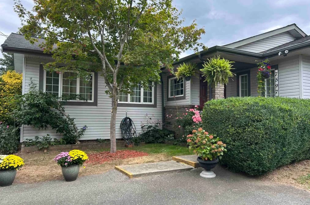 7597 WREN STREET, Mission, BC — Residential for Sale - Photo 2