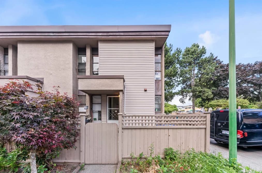 76 13756 CENTRAL AVENUE, Surrey, BC — Residential for Sale - Main Photo