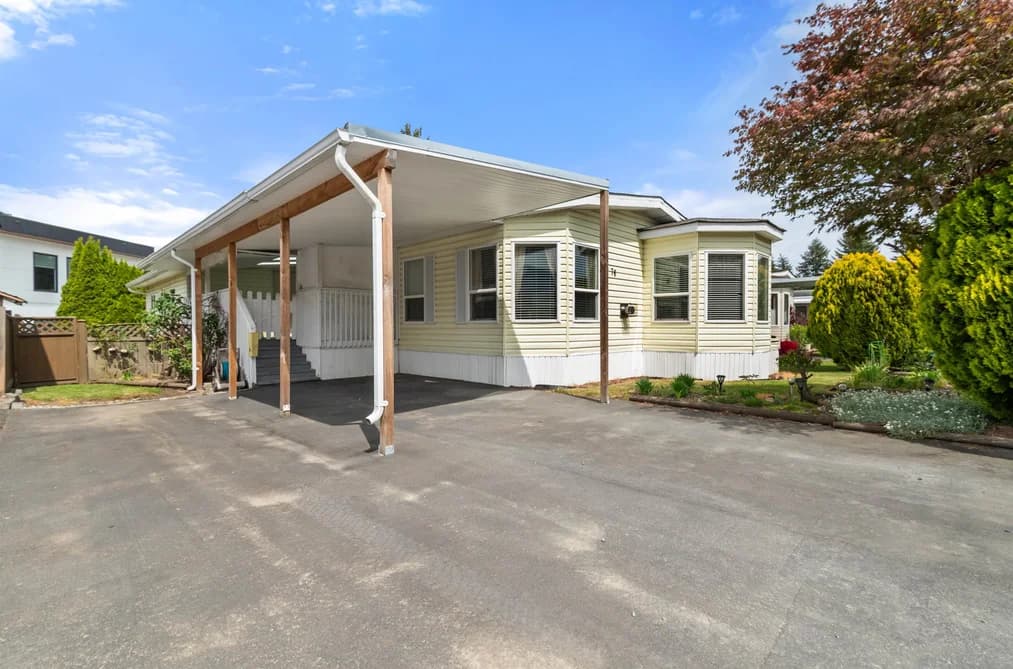 76 6035 VEDDER ROAD, Chilliwack, BC — Residential for Sale - Main Photo