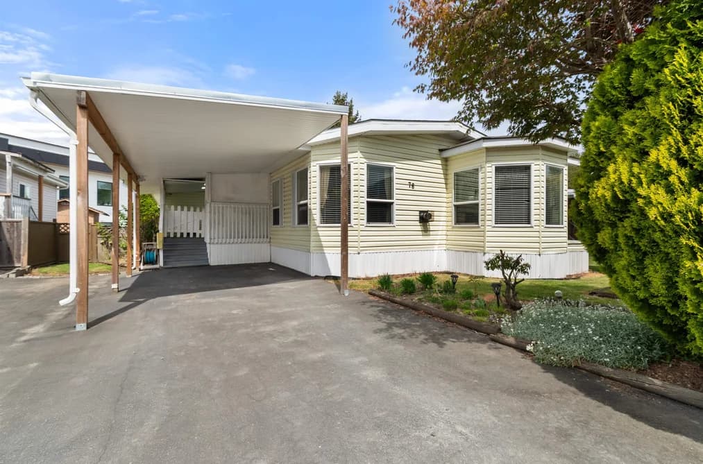 76 6035 VEDDER ROAD, Chilliwack, BC — Residential for Sale - Photo 2