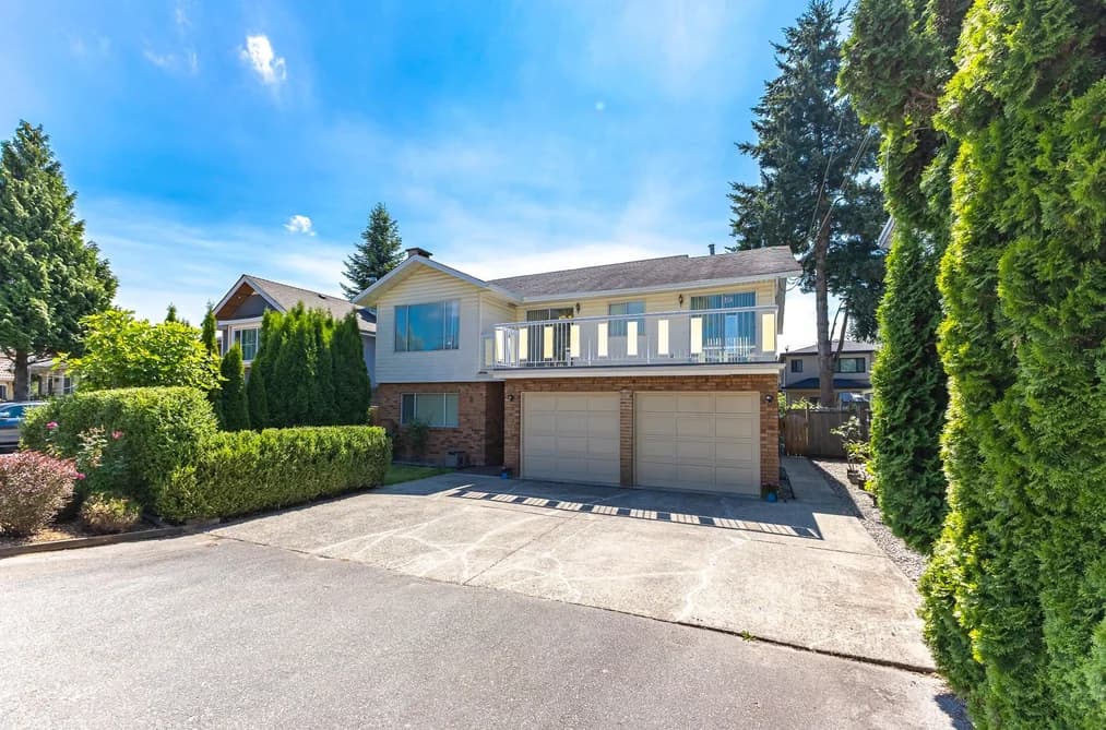 7622 17TH AVENUE, Burnaby, BC — Residential for Sale - Main Photo